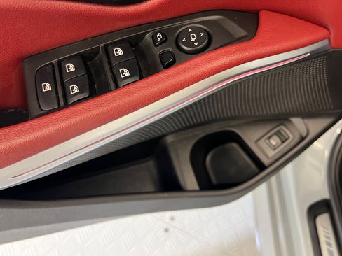 Certified 2023 BMW 330i Sedan w/ M Sport Package image 22