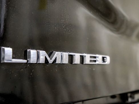 Used 2022 RAM 3500 Limited image 44