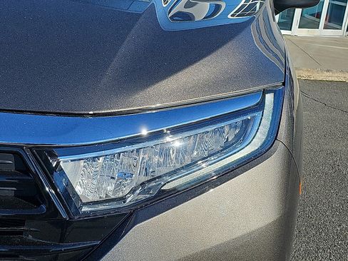 Used 2023 Honda Odyssey Touring image 9