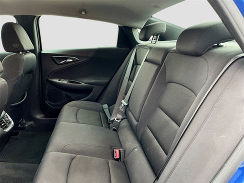 Used 2023 Chevrolet Malibu LT image 24