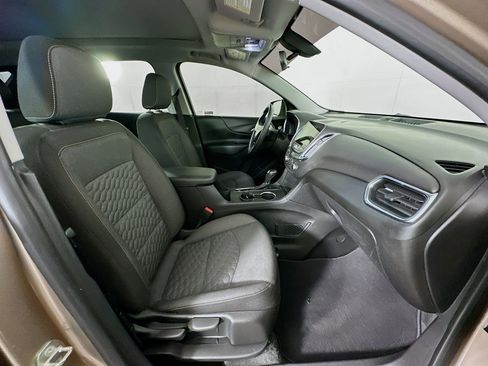 Used 2018 Chevrolet Equinox LT image 31
