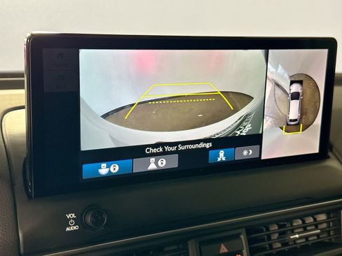 New 2026 Honda Pilot Black Edition image 8