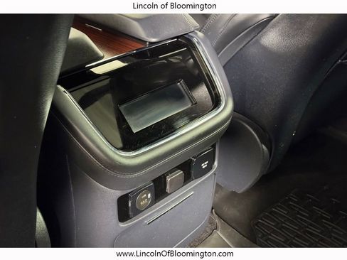 Used 2022 Lincoln Navigator Reserve image 55
