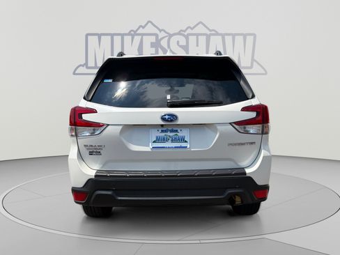 Certified 2023 Subaru Forester Premium AWD/4WD image 4