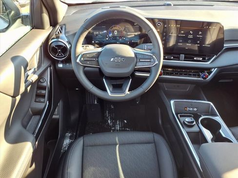 New 2026 Chevrolet Equinox LT w/ Convenience Package II image 11