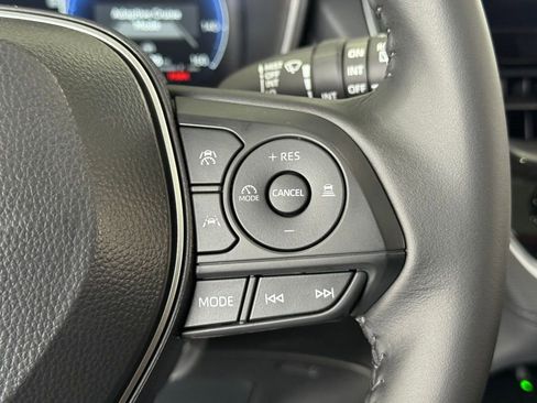 New 2026 Toyota Corolla Cross XLE image 24