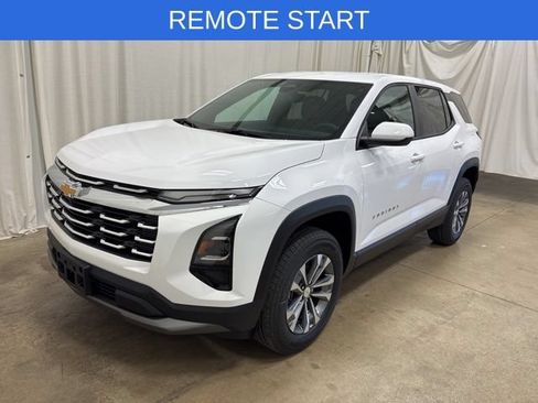 New 2026 Chevrolet Equinox LT w/ Convenience Package II FWD image 8