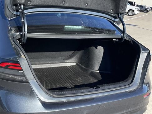 Certified 2023 Honda Accord LX image 26