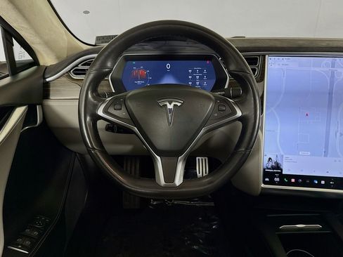 Used 2016 Tesla Model S P90D image 4