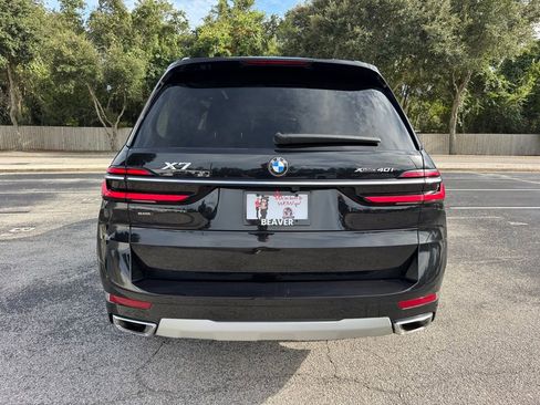 Used 2023 BMW X7 xDrive40i image 8
