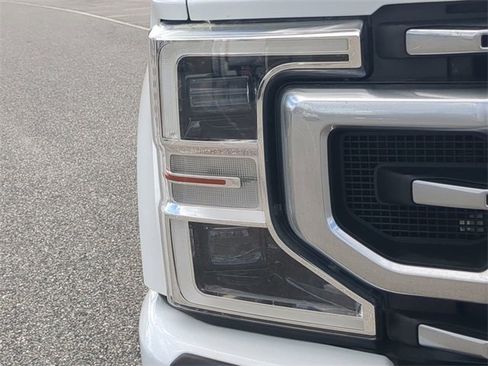 Used 2020 Ford F250 Platinum w/ FX4 Off-Road Package image 10