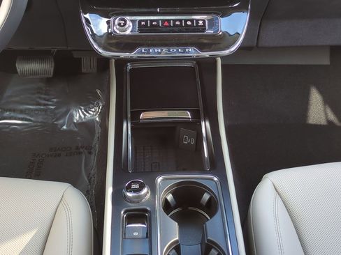 New 2026 Lincoln Corsair Reserve image 19