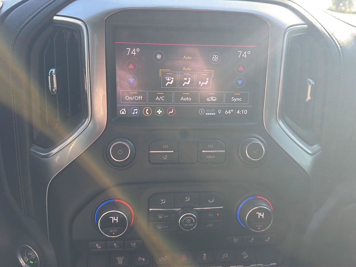 Used 2021 Chevrolet Silverado 2500 LTZ w/ LTZ Plus Package AWD/4WD image 6