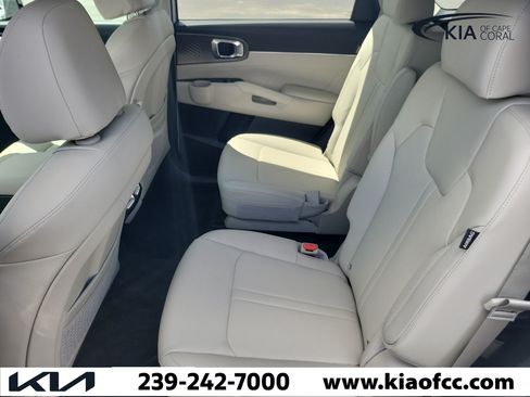Certified 2024 Kia Sorento SX FWD image 12