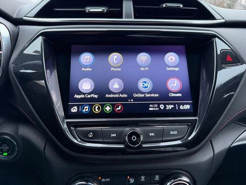 Used 2023 Chevrolet TrailBlazer RS w/ Convenience Package image 21