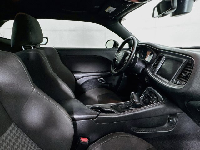 Used 2019 Dodge Challenger R/T Scat Pack RWD image 22