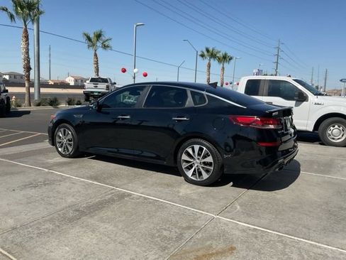 Used 2019 Kia Optima S FWD image 5