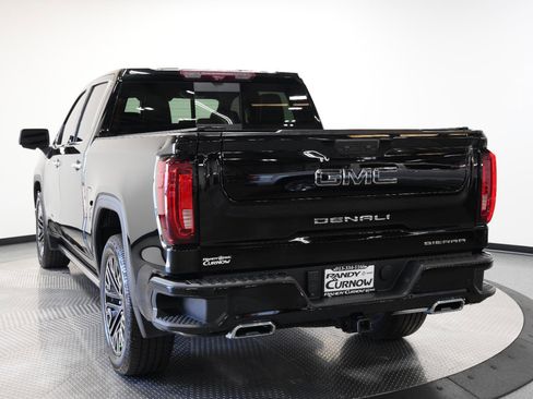 Used 2022 GMC Sierra 1500 Denali Ultimate image 8