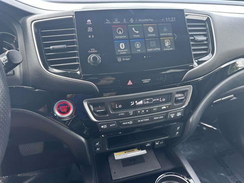 Used 2022 Honda Passport Elite image 17