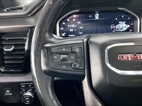 Used 2024 GMC Sierra 2500 AT4X image 12