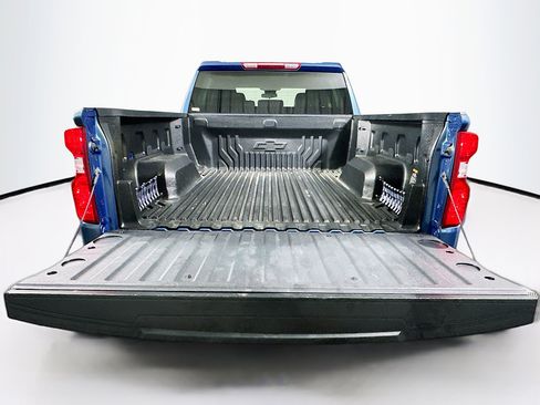 Used 2024 Chevrolet Silverado 1500 LT image 28