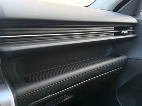 New 2026 Hyundai Kona SEL Premium AWD/4WD image 28