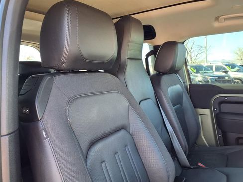 Used 2021 Land Rover Defender 90 First Edition image 20