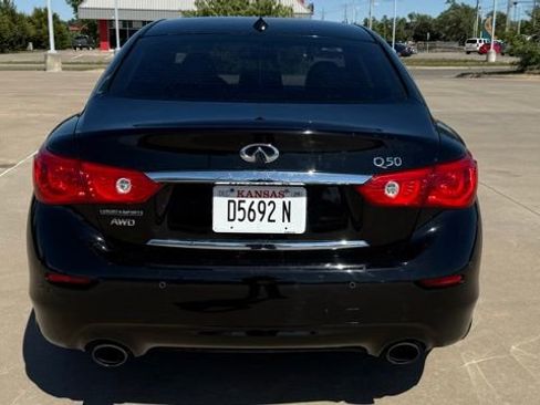 Used 2016 INFINITI Q50 3.0t Premium w/ Driver Assistance Package AWD/4WD image 6
