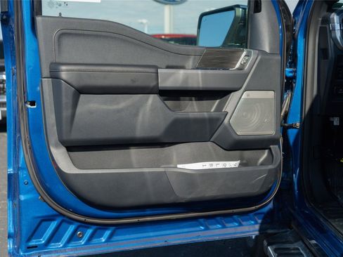 Certified 2025 Ford F150 Lariat w/ Equipment Group 501A Mid image 21