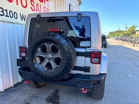 Used 2018 Jeep Wrangler Unlimited Rubicon AWD/4WD image 12