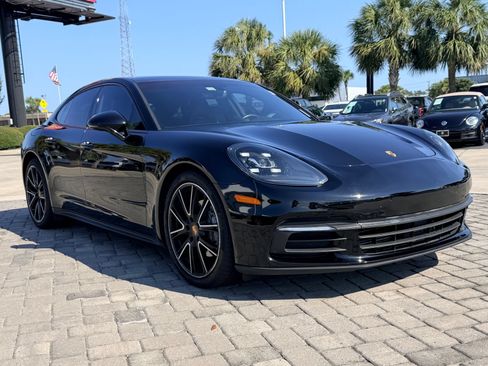 Used 2019 Porsche Panamera RWD image 7