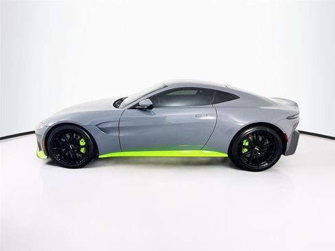 Used 2020 Aston Martin V8 Vantage Coupe image 4
