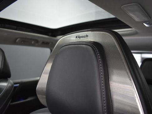 Used 2025 INFINITI QX80 Sensory image 22