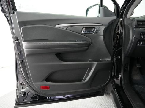 Used 2021 Honda Pilot EX-L image 46