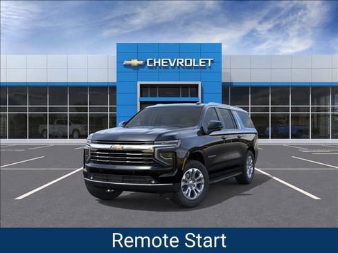 New 2026 Chevrolet Suburban LT w/ Comfort Package image 9