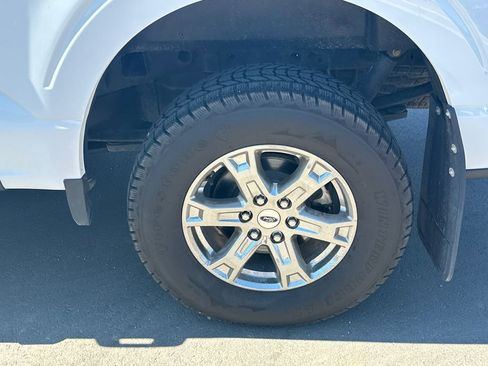 Used 2023 Ford F150 Lariat w/ FX4 Off-Road Package AWD/4WD image 19