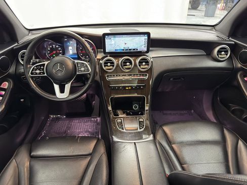 Used 2020 Mercedes-Benz GLC 300 GLC 300 w/ Parking Assistance Package image 26