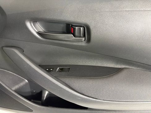 Used 2023 Toyota Corolla LE FWD image 27