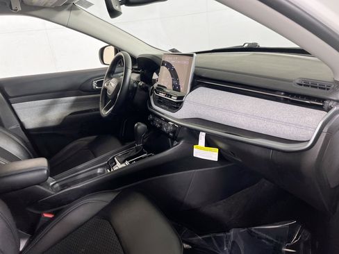 Used 2022 Jeep Compass Latitude w/ Convenience Group image 27