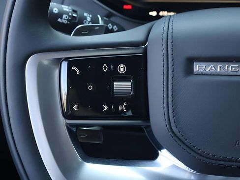 New 2026 Land Rover Range Rover Long Wheelbase SE image 20