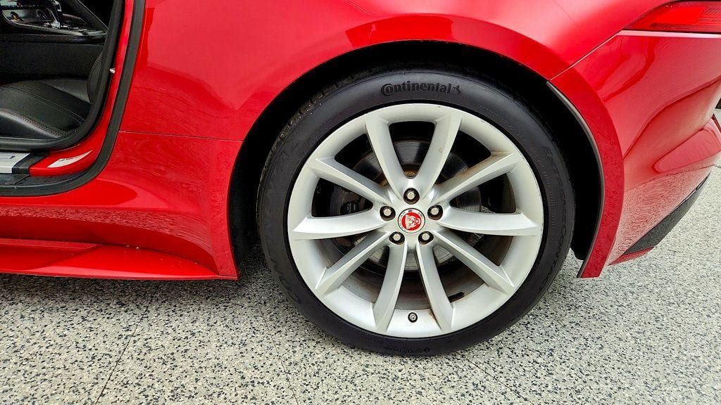 Used 2017 Jaguar F-TYPE S British Design Edition AWD/4WD image 10
