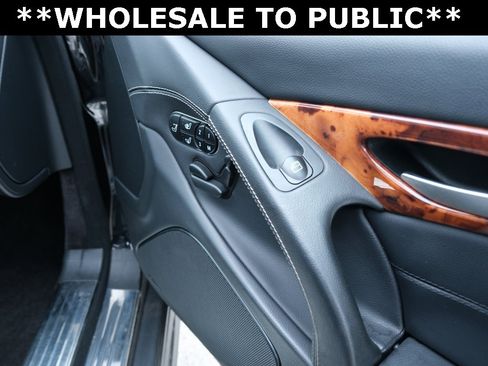 Used 2011 Mercedes-Benz SL 550 image 26