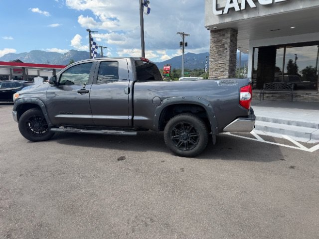Used 2017 Toyota Tundra SR5 w/ SR5 Upgrade Package RWD image 7