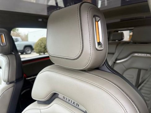 Used 2023 Rivian R1S Adventure image 13