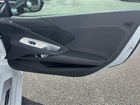 Used 2025 Chevrolet Corvette Stingray Coupe w/ 1LT image 16