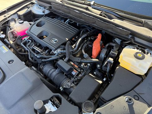 Used 2023 Lexus RX 350h image 51