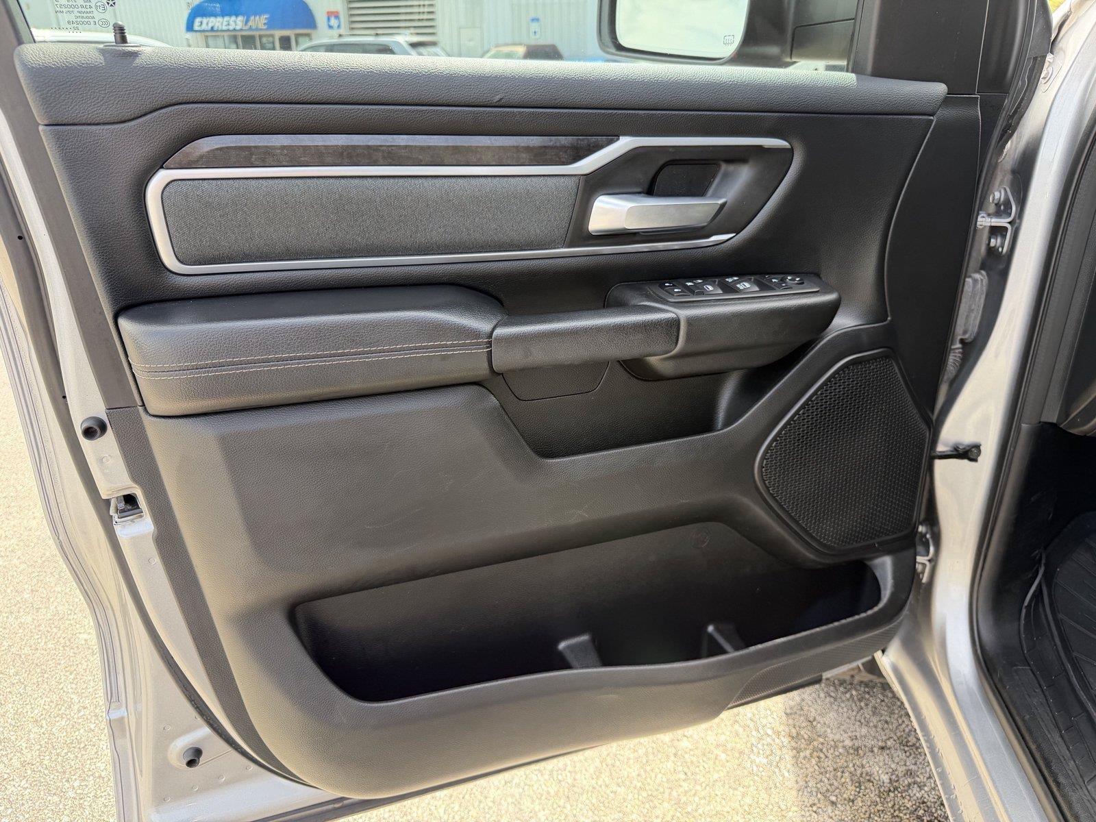 Used 2022 RAM 1500 Lone Star AWD/4WD image 12