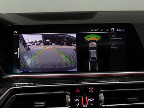 Used 2022 BMW X6 M50i w/ Executive Package image 34