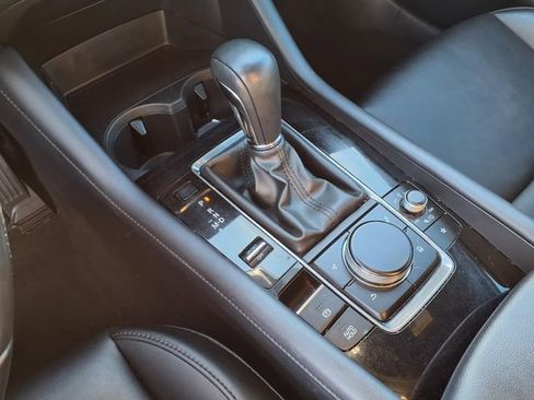 Used 2023 MAZDA MAZDA3 s image 8