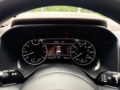 Used 2023 Nissan Rogue S AWD/4WD image 14